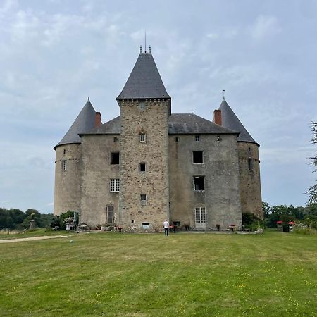 "Le Petit Bonheur" Gite Van 4 Tot 12 Personen Met Prive Vijver Van 2Ha Maisonnais-Sur-Tardoire 外观 照片