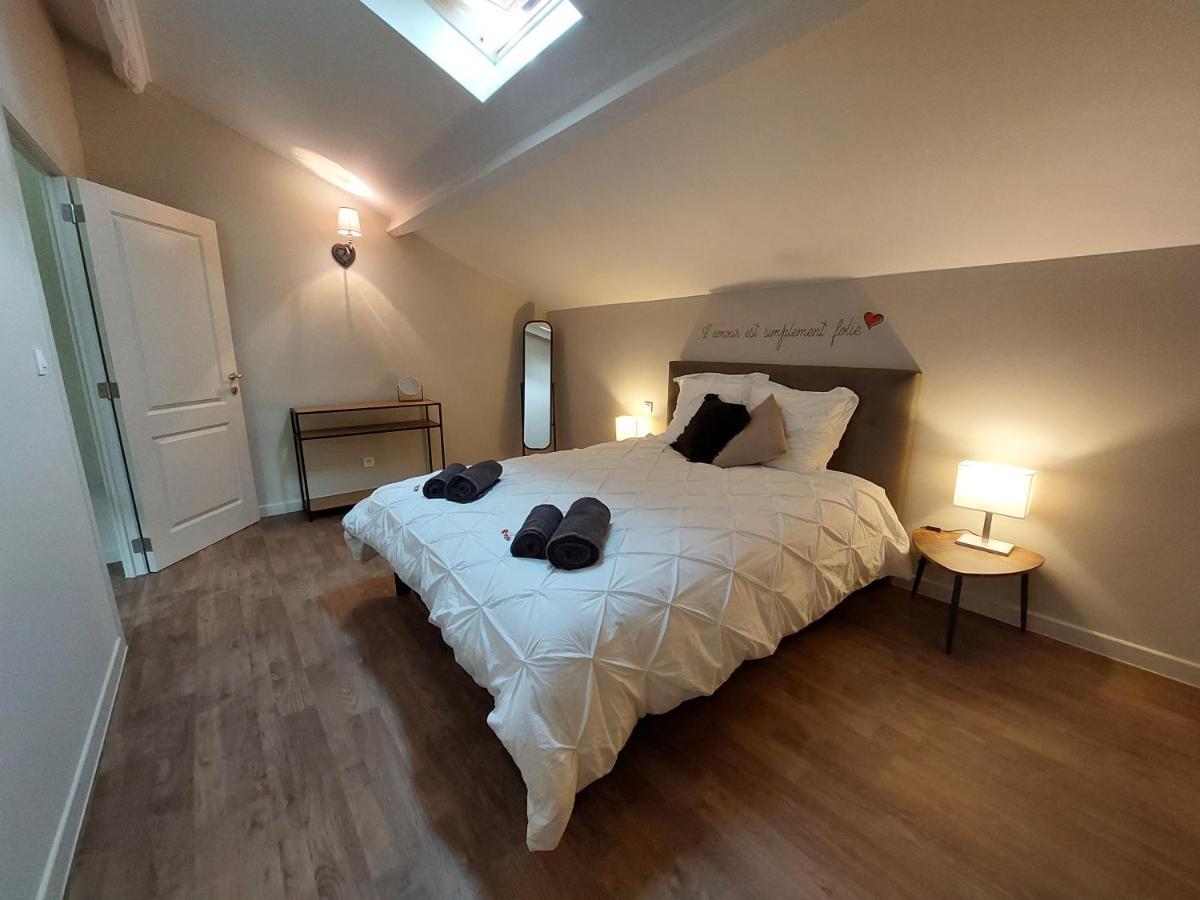 "Le Petit Bonheur" Gite Van 4 Tot 12 Personen Met Prive Vijver Van 2Ha Maisonnais-Sur-Tardoire 外观 照片
